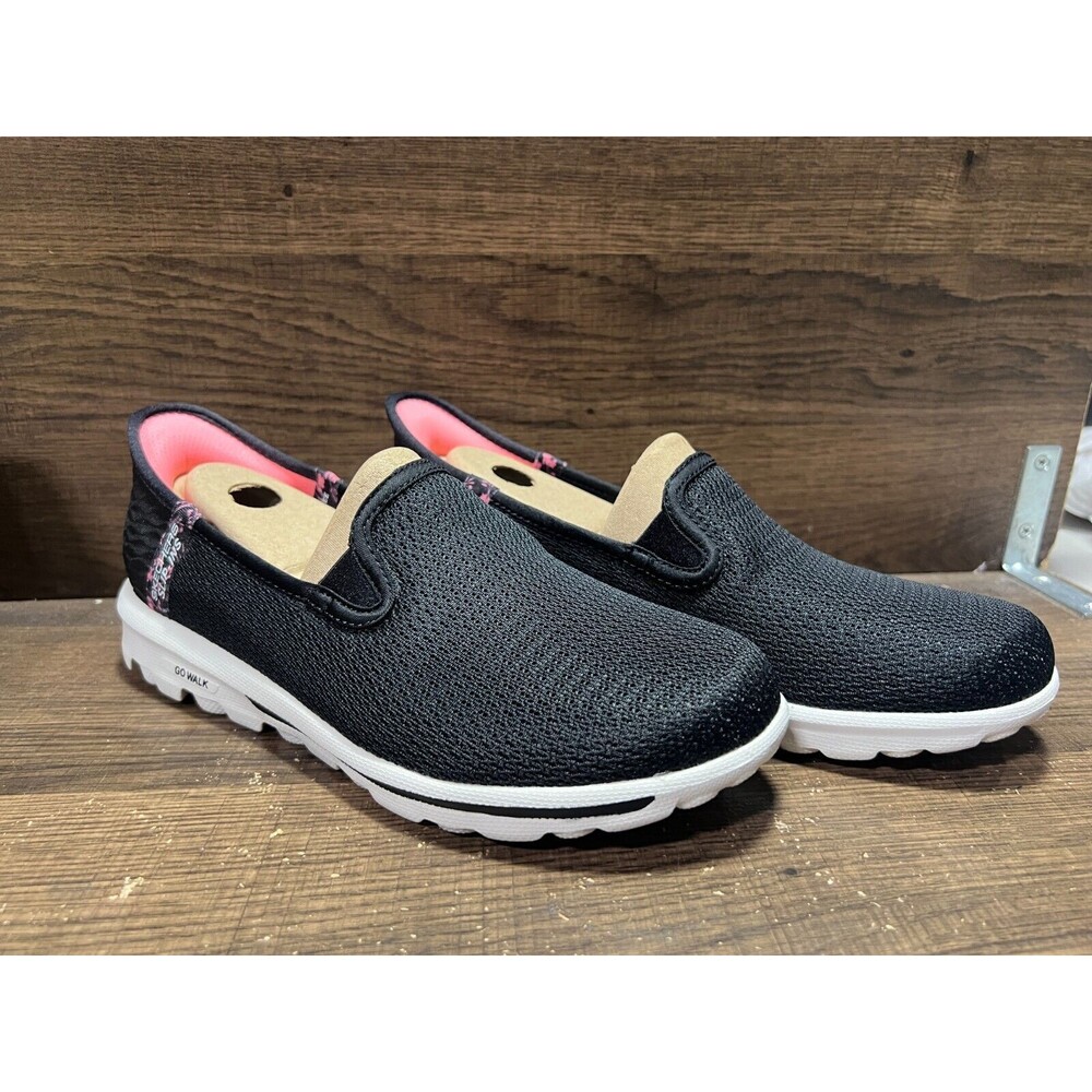 Skechers Slip-Ins GOwalk Travel Fiji Washable Shoes Black Women's 6.5M New